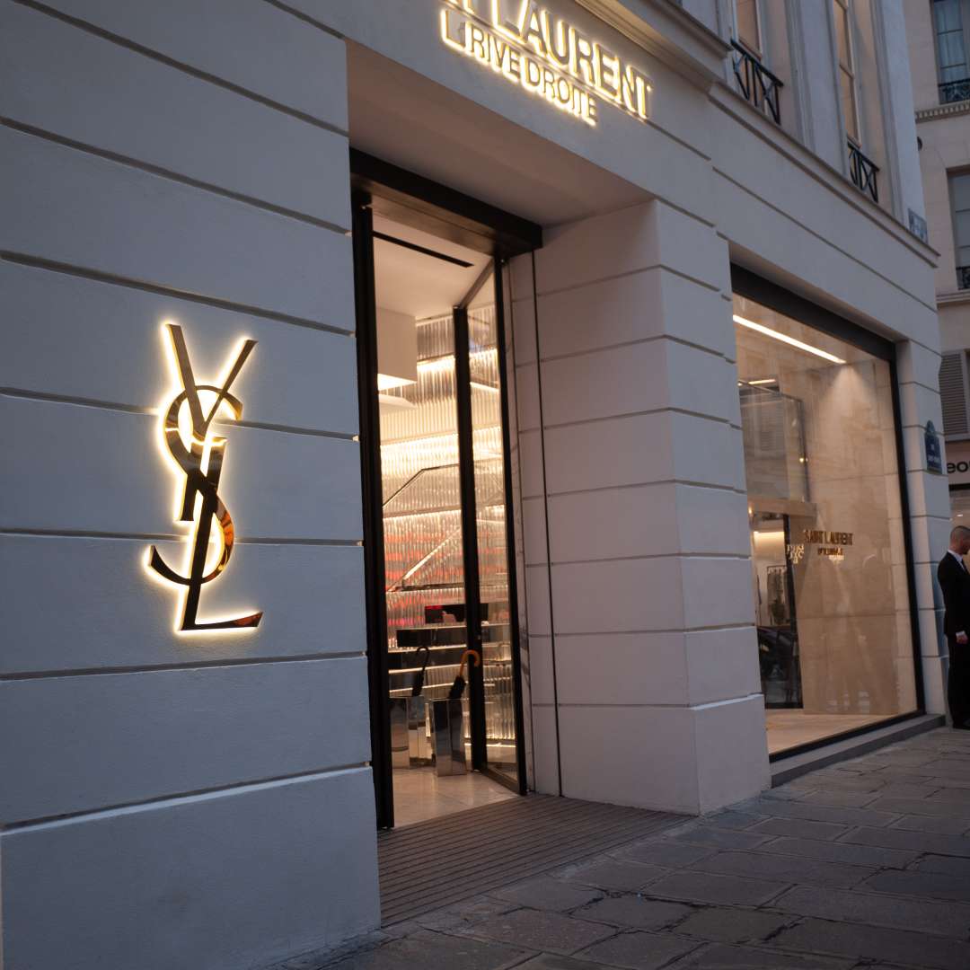 Saint Laurent Rive Droite | VisitParisRegion